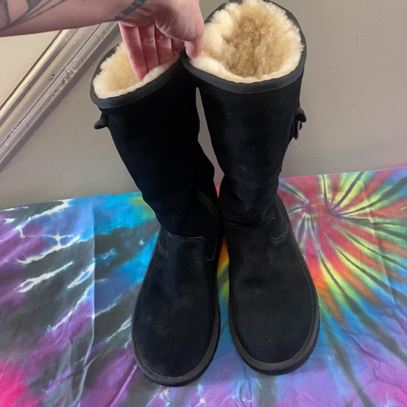 Never worn y2k women’s Ugg’s size 6 - Picture 2 of 6